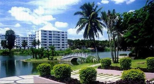 襄城县开中式快餐店前期投资大吗，在襄城县加盟阿美丽烤肉开店有哪些优势