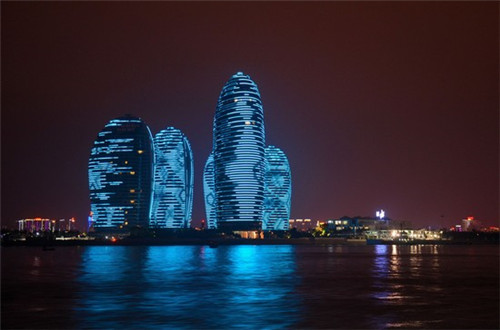 护航创业青年的湾区故事（大湾区青年创业家联盟）